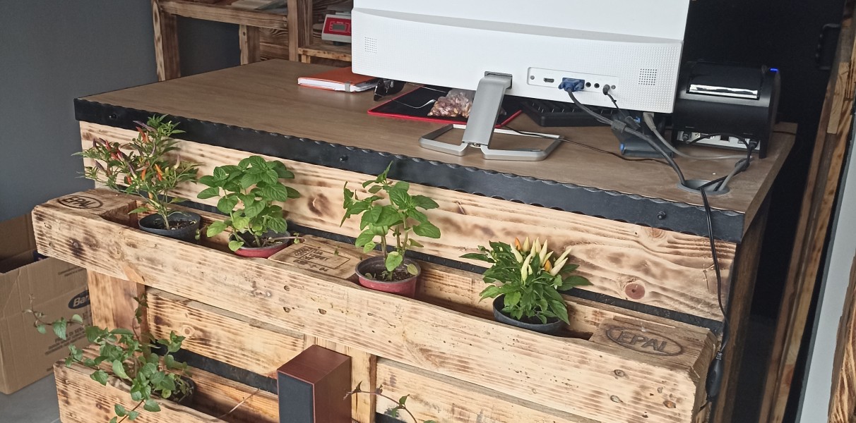 Nameštaj od paleta – Naši radovi